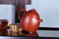 《松鹿秦權(quán)》宜興紫砂壺實力派名家純手工大紅袍茶壺全手工秦權(quán)紫砂壺