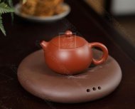 《魚(yú)壺承》