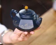 《魚(yú)躍龍門(mén)》